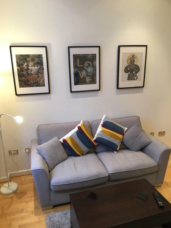 Stylish City Centre Apartment Cardiff Dış mekan fotoğraf