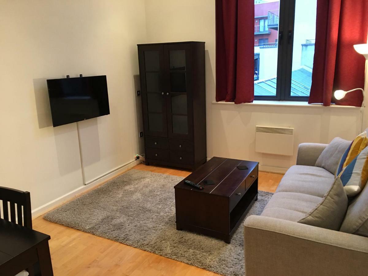 Stylish City Centre Apartment Cardiff Dış mekan fotoğraf
